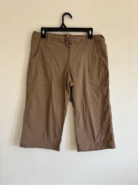 Lucy Cargo Capris - Taupe Brown